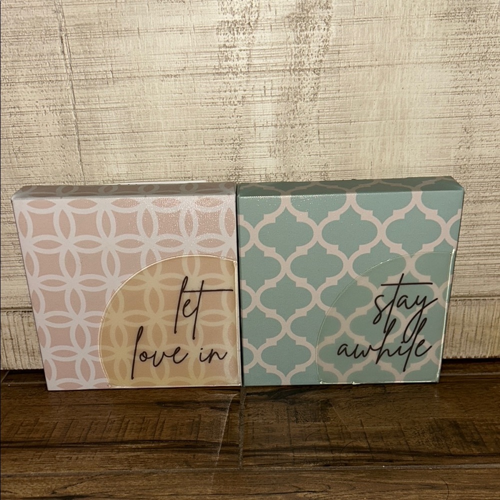 Decorative Plaque Set - Let Love In & Stay Awhile